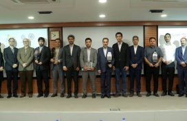 میدکو تندیس زرین جایزه بین‌المللی مدیریت ‌دانشی (KM4D) را دریافت کرد.